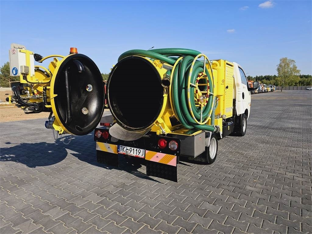 Caminhão limpa fossa Isuzu Kia on categories B COMBI WUKO FOR DUCT CLEANING 2: foto 27