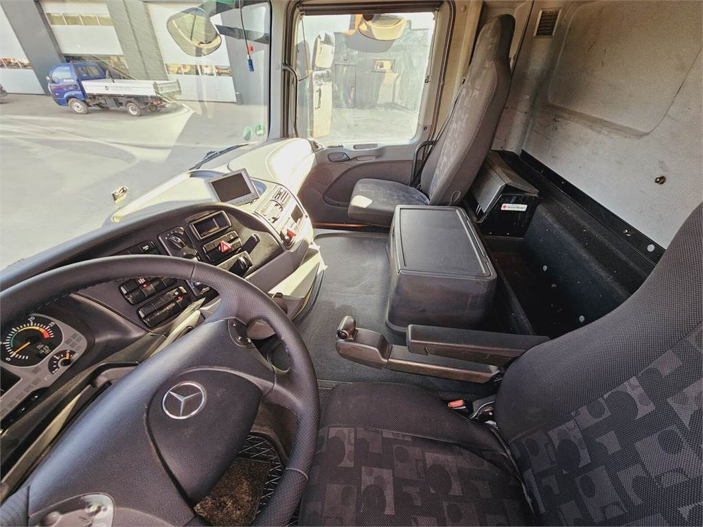 Caminhão limpa fossa Mercedes-Benz WUKO KROLL COMBI FOR SEWER CLEANING: foto 28