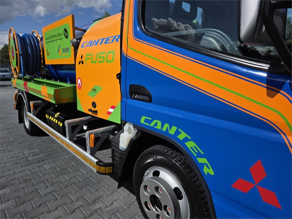 Caminhão limpa fossa Mitsubishi ROM SMART COMBI WUKO HOT WATER FOR CLEANING SEWAGE: foto 7