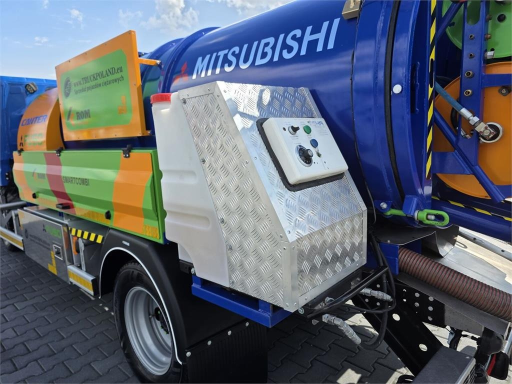 Caminhão limpa fossa Mitsubishi ROM SMART COMBI WUKO HOT WATER FOR CLEANING SEWAGE: foto 12