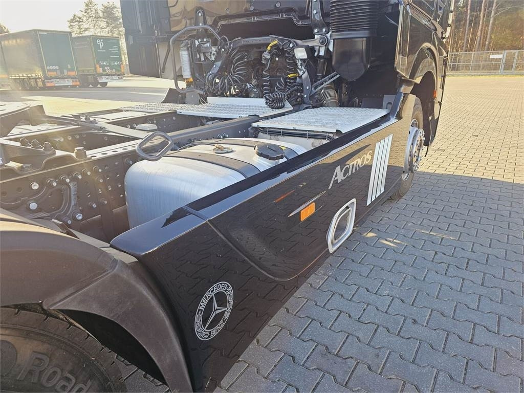 Tractor Mercedes-Benz ACTROS 1843: foto 17