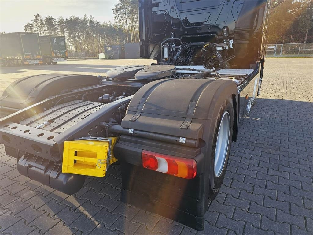 Tractor Mercedes-Benz ACTROS 1843: foto 15