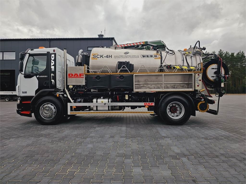 DAF WUKO SCK-4HW for collecting waste liquid separator - Veículo municipal/ Especial: foto 4 DAF WUKO SCK-4HW for collecting waste liquid separator - Veículo municipal/ Especial: foto 4