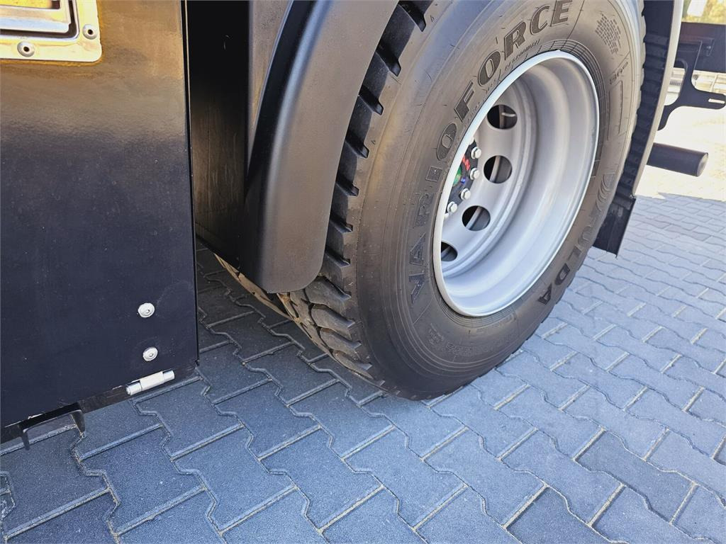 Leasing de MAN SUPER 2000 4x2 WUKO RECYKLING for collecting liqui MAN SUPER 2000 4x2 WUKO RECYKLING for collecting liqui: foto 13 Leasing de MAN SUPER 2000 4x2 WUKO RECYKLING for collecting liqui MAN SUPER 2000 4x2 WUKO RECYKLING for collecting liqui: foto 13