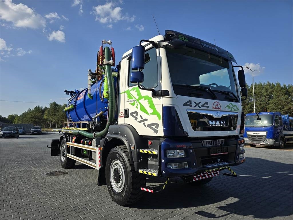 MAN TGM 4x4 GAMON PW8 for collecting liquid waste sepa  - Veículo municipal/ Especial: foto 2 MAN TGM 4x4 GAMON PW8 for collecting liquid waste sepa  - Veículo municipal/ Especial: foto 2