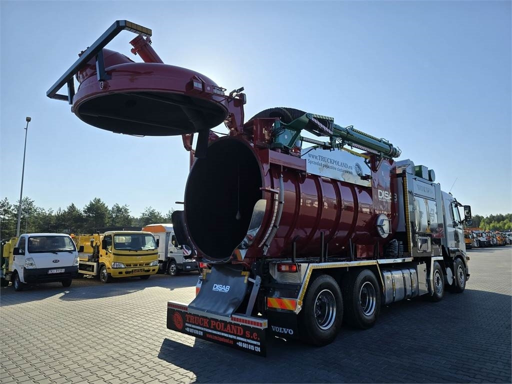 Volvo Disab Centurion vacuum suction loader - Caminhão limpa fossa: foto 2 Volvo Disab Centurion vacuum suction loader - Caminhão limpa fossa: foto 2