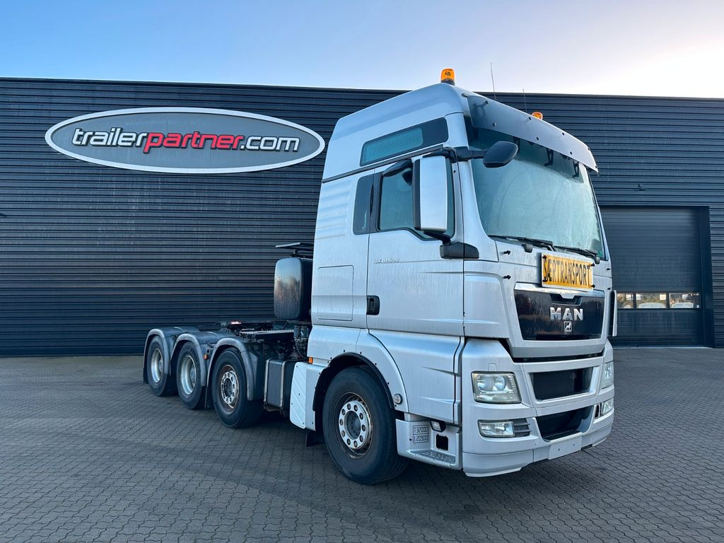 MAN TGX 41.540 8x4 - Tractor: foto 1 MAN TGX 41.540 8x4 - Tractor: foto 1