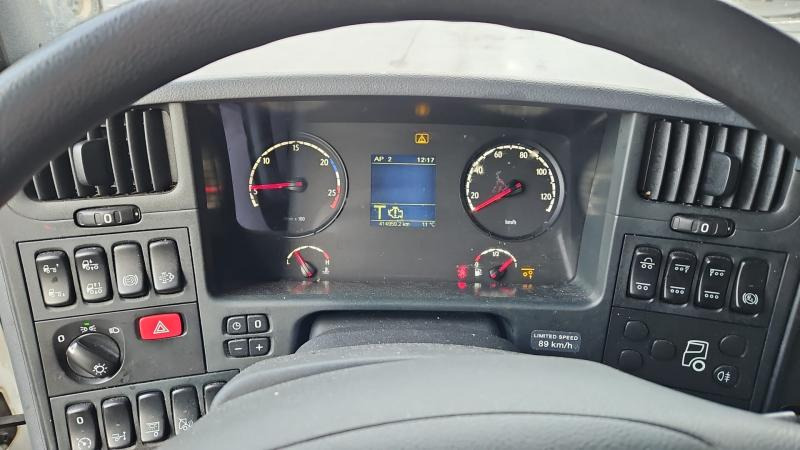 Scania P 370 - Camião frigorífico: foto 5 Scania P 370 - Camião frigorífico: foto 5