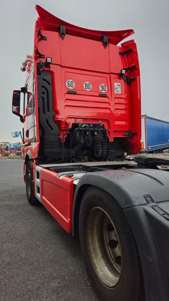 MAN TGX 18.510 - Tractor: foto 4 MAN TGX 18.510 - Tractor: foto 4