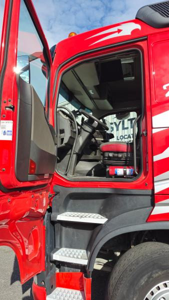 Tractor Volvo FH 460: foto 7