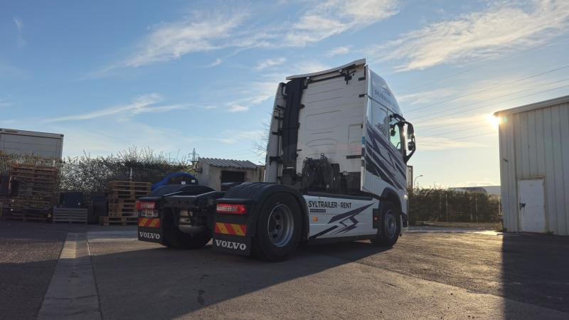 Volvo FH 500 Globetrotter XXL (Location / Rent) - Tractor: foto 4 Volvo FH 500 Globetrotter XXL (Location / Rent) - Tractor: foto 4