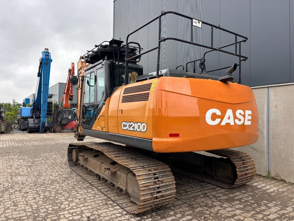 Case CX 210 D  - Escavadora de rastos: foto 3 Case CX 210 D  - Escavadora de rastos: foto 3