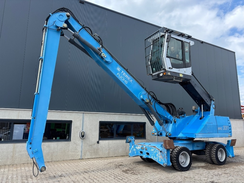 Fuchs MHL 331 D - MHL 335 - MHL 340 - Manipulador de material: foto 1 Fuchs MHL 331 D - MHL 335 - MHL 340 - Manipulador de material: foto 1
