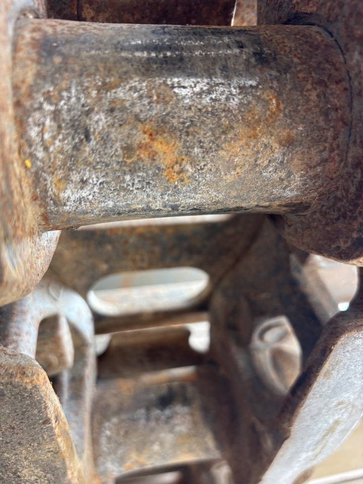Escavadora de rastos Hitachi ZX 210 LC-6: foto 35