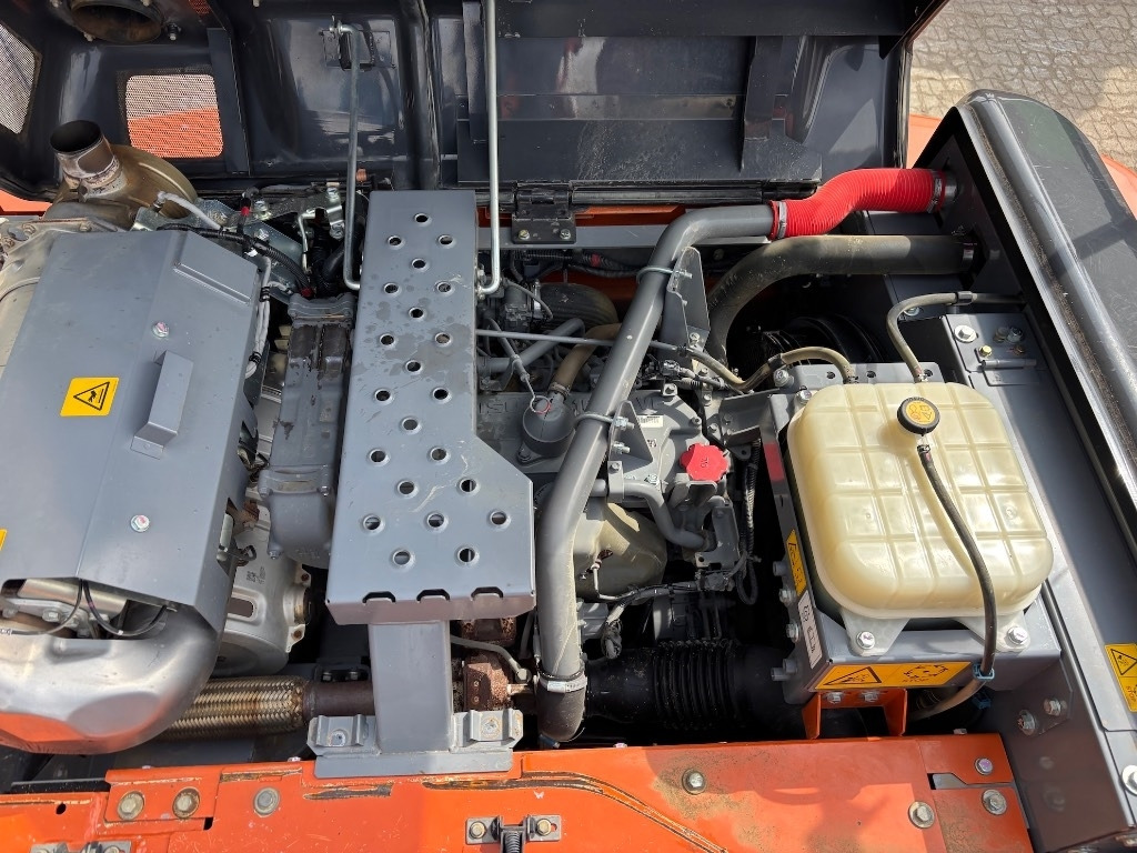 Escavadora de rastos Hitachi ZX 210 LC-6: foto 20