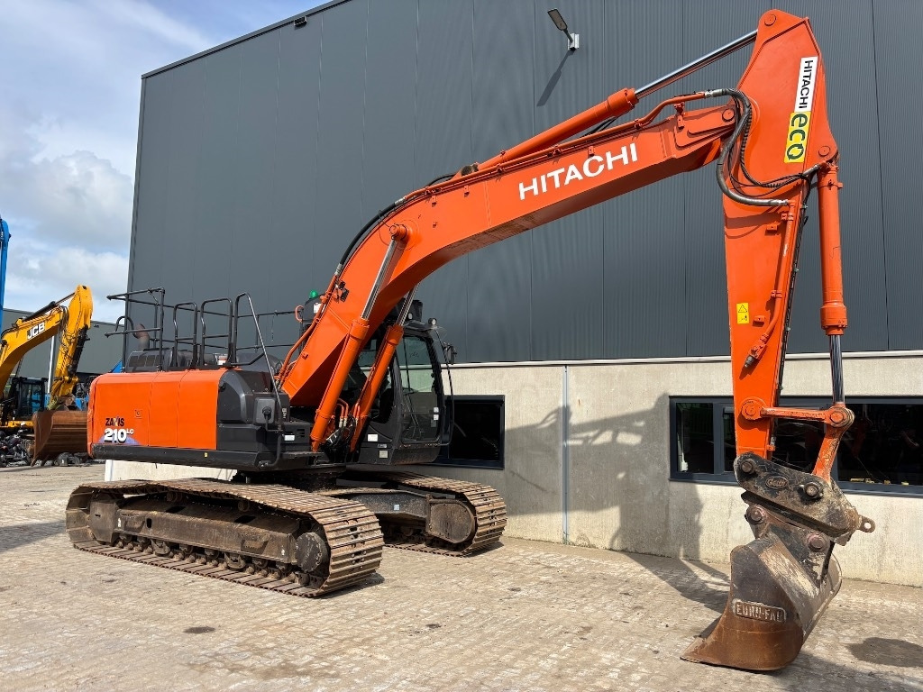 Escavadora de rastos Hitachi ZX 210 LC-6: foto 8