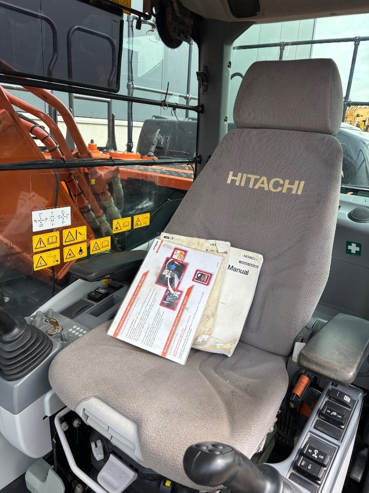 Escavadora de rastos Hitachi ZX 210 LC-6: foto 16
