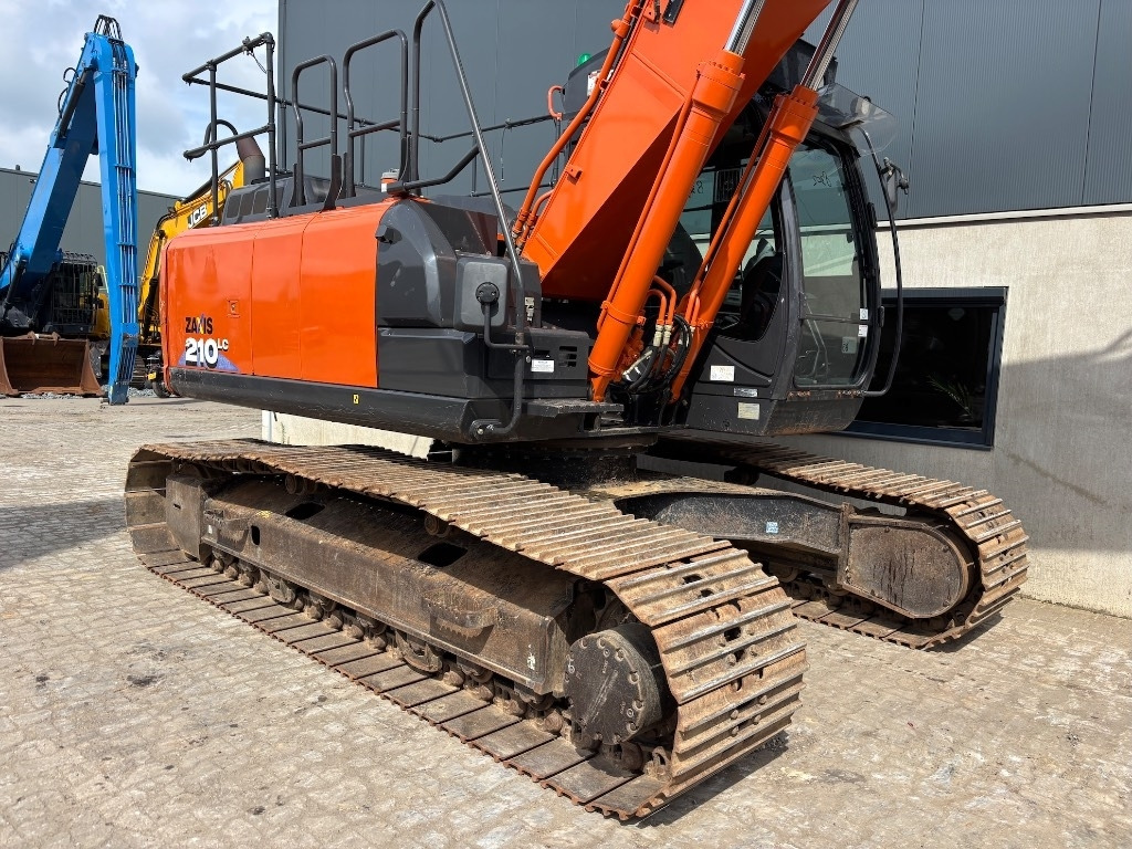 Escavadora de rastos Hitachi ZX 210 LC-6: foto 9