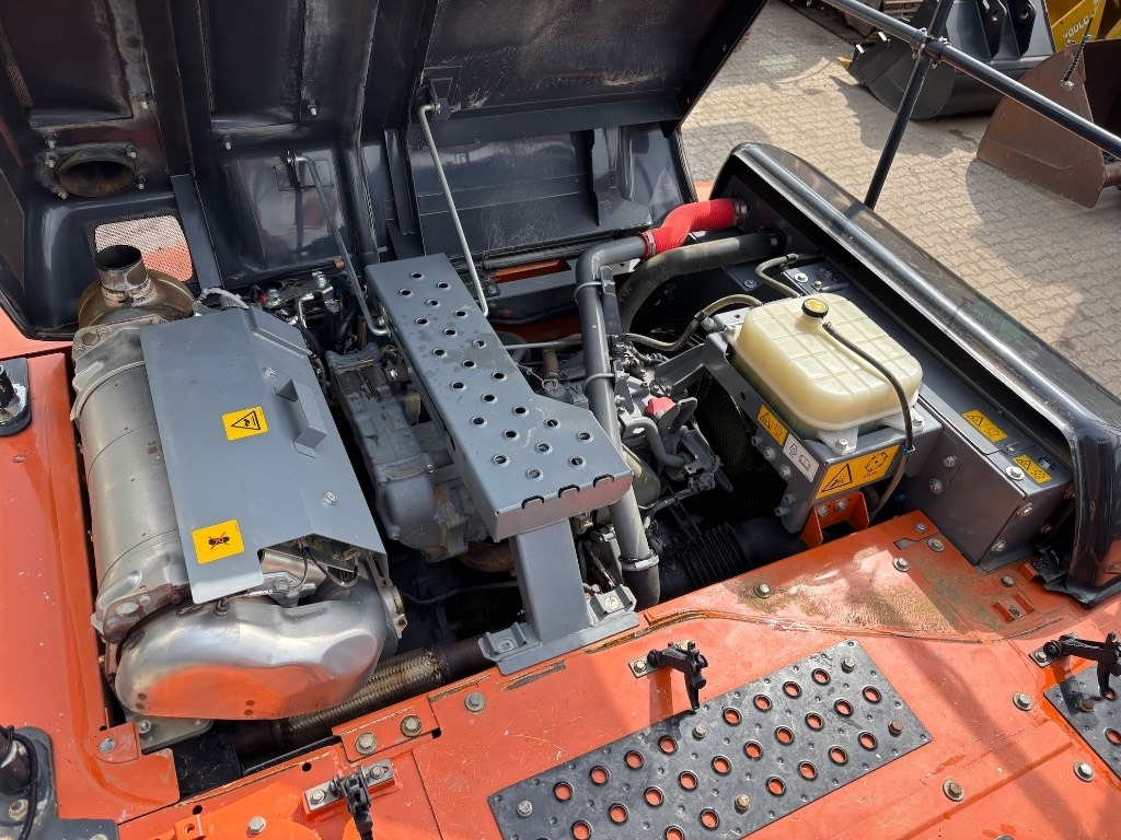 Escavadora de rastos Hitachi ZX 210 LC-6: foto 19
