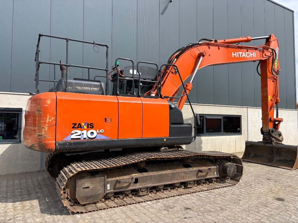 Escavadora de rastos Hitachi ZX 210 LC-6: foto 6
