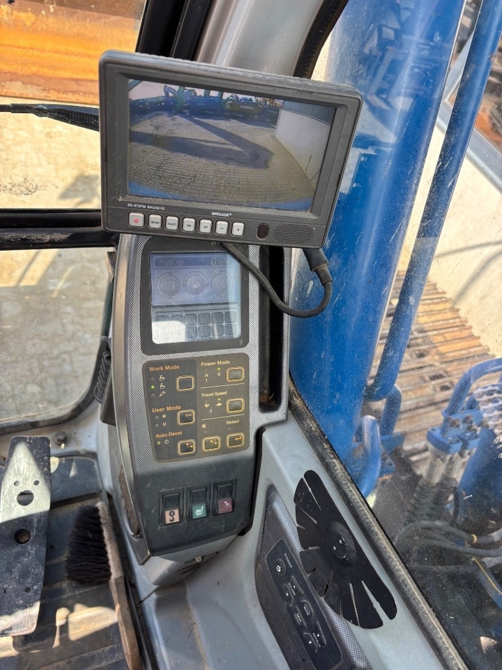 Escavadora de rastos Hyundai Robex 210 LC-7 A - 210: foto 15 Escavadora de rastos Hyundai Robex 210 LC-7 A - 210: foto 15