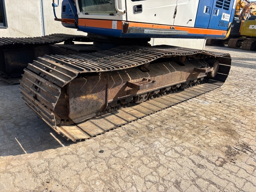 Escavadora de rastos Hyundai Robex 210 LC-7 A - 210: foto 31 Escavadora de rastos Hyundai Robex 210 LC-7 A - 210: foto 31