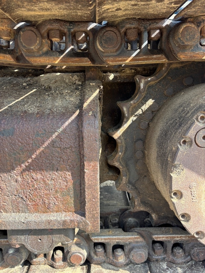 Escavadora de rastos Hyundai Robex 210 LC-7 A - 210: foto 32 Escavadora de rastos Hyundai Robex 210 LC-7 A - 210: foto 32