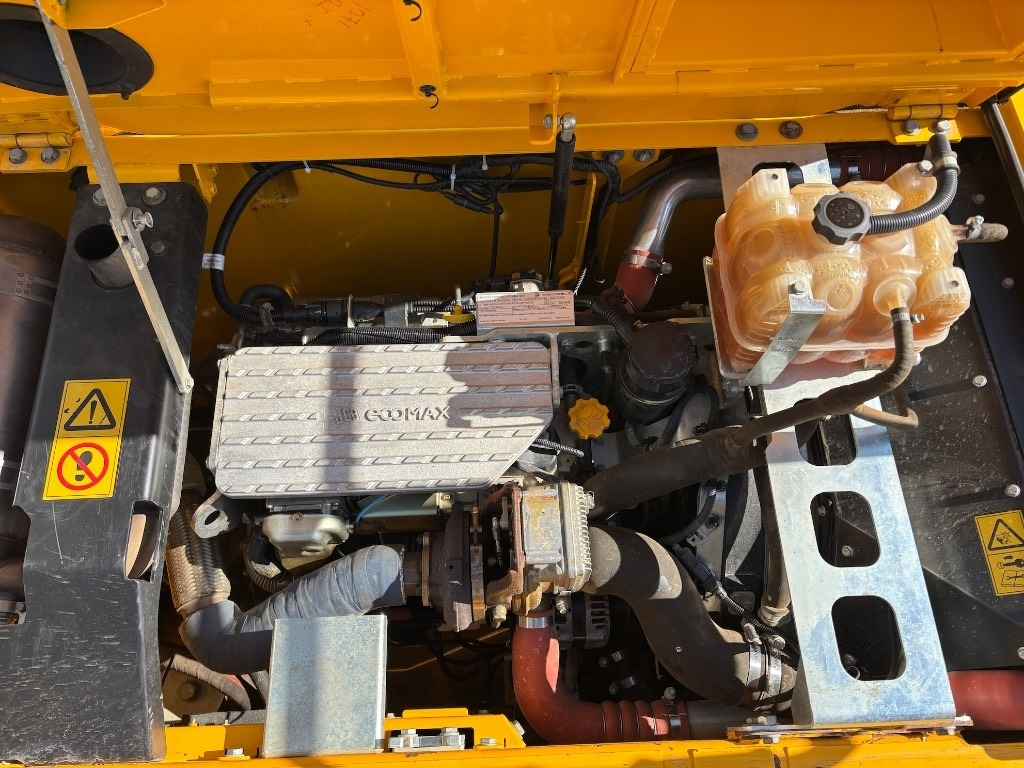 Escavadora de rastos JCB 220 XL 4F -- 220X LC -- 220 X LC - 220: foto 22