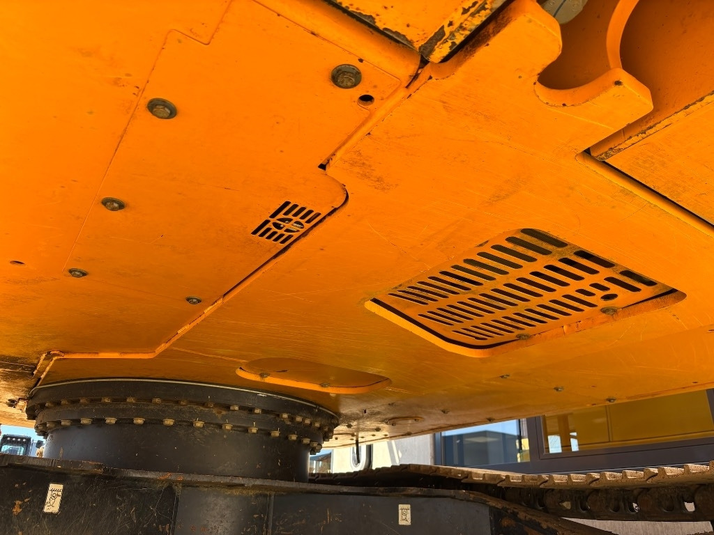 Escavadora de rastos JCB 220 XL 4F -- 220X LC -- 220 X LC - 220: foto 25