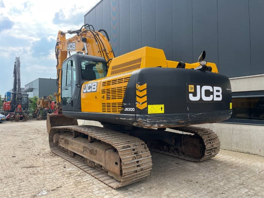 JCB JS300LC -- JS 300 LC - Escavadora de rastos: foto 4 JCB JS300LC -- JS 300 LC - Escavadora de rastos: foto 4