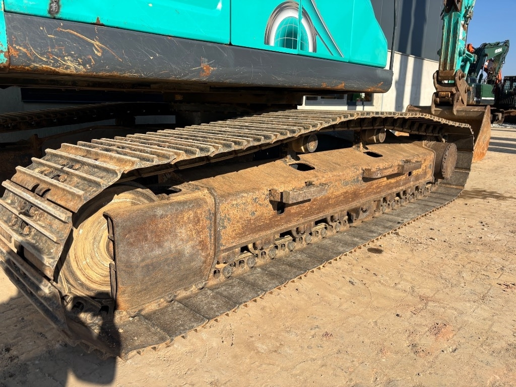 Escavadora de rastos Kobelco SK 210 LC-10 - Kobelco SK210: foto 37