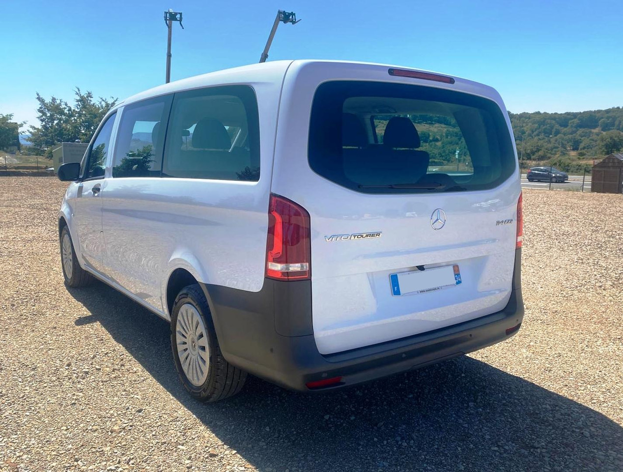 MERCEDES-BENZ Vito Tourer 114 CDI 136 Long Pro 9G-Tronic 8 Places - Furgão de passageiros: foto 3 MERCEDES-BENZ Vito Tourer 114 CDI 136 Long Pro 9G-Tronic 8 Places - Furgão de passageiros: foto 3