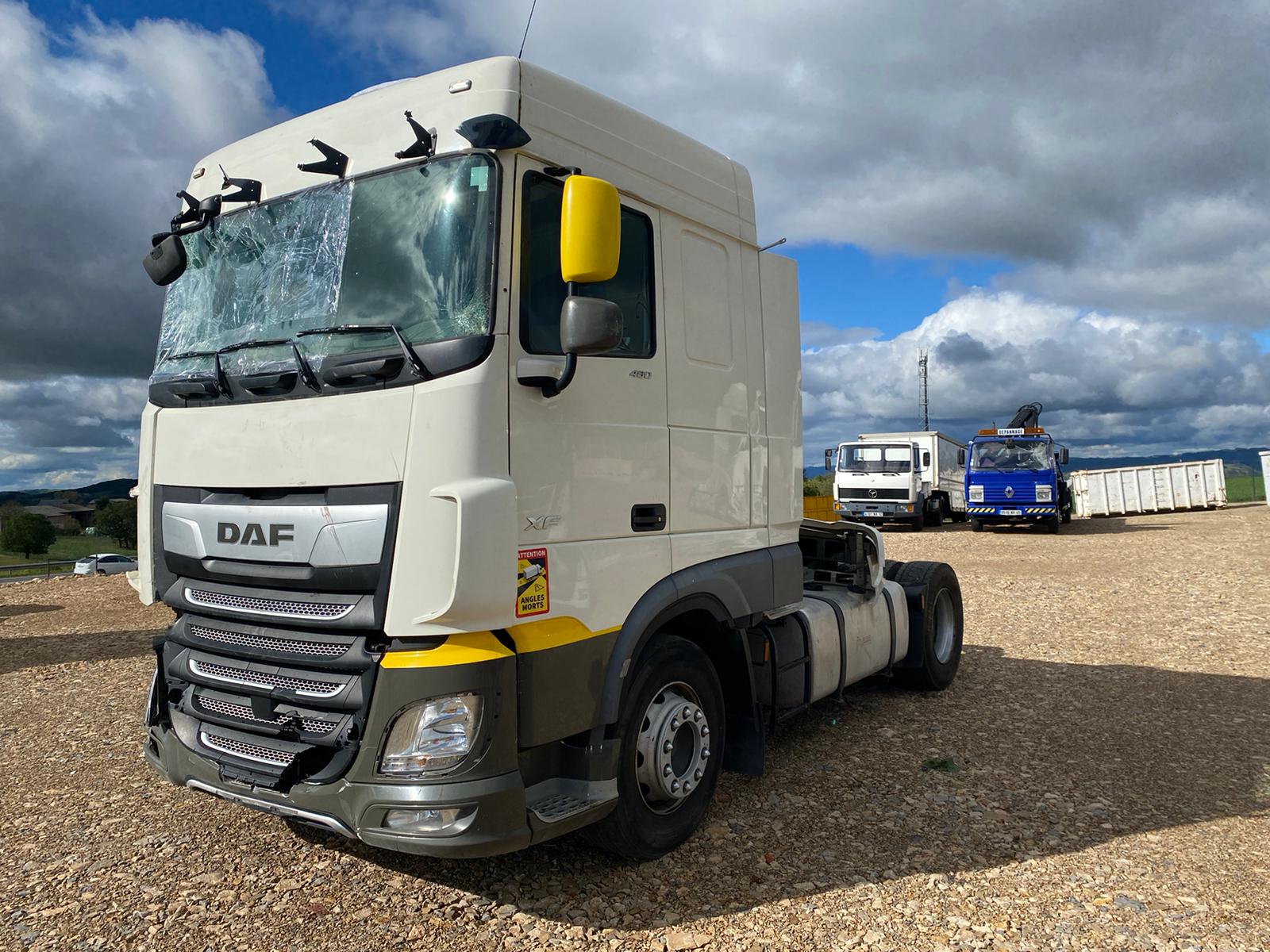 DAF XF480 - Tractor: foto 1 DAF XF480 - Tractor: foto 1
