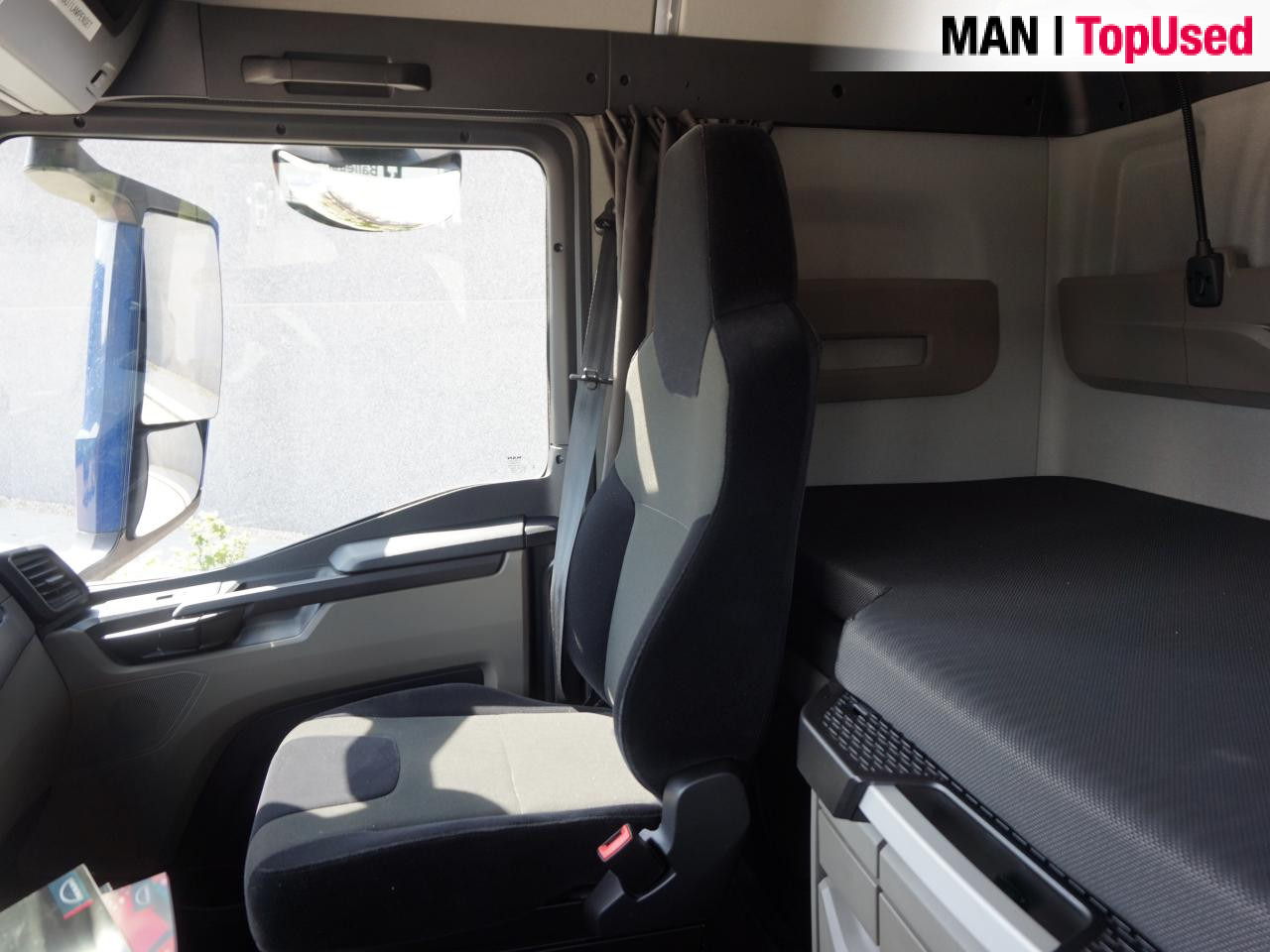 Camião de caixa aberta/ Plataforma MAN TGM 18.250 4x2 BL CH: foto 6 Camião de caixa aberta/ Plataforma MAN TGM 18.250 4x2 BL CH: foto 6