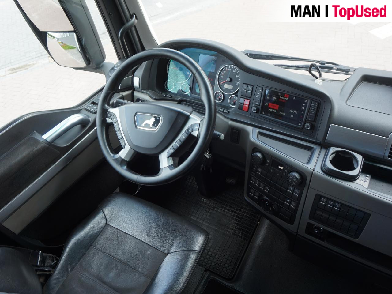 MAN TGX 26.510 6X2-4 LL / BDF / Lift-Axle / Euro 6 - Camião transportador de contêineres/ Caixa móvel: foto 5 MAN TGX 26.510 6X2-4 LL / BDF / Lift-Axle / Euro 6 - Camião transportador de contêineres/ Caixa móvel: foto 5