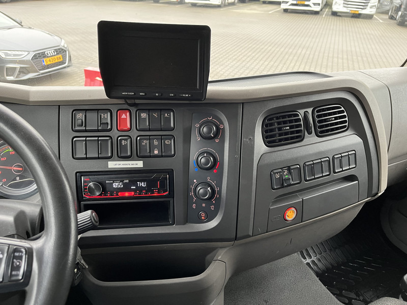 DAF LF 180 FA Euro 6 / 12 Ton / 347 dkm / Box / LBW - Camião furgão: foto 5 DAF LF 180 FA Euro 6 / 12 Ton / 347 dkm / Box / LBW - Camião furgão: foto 5