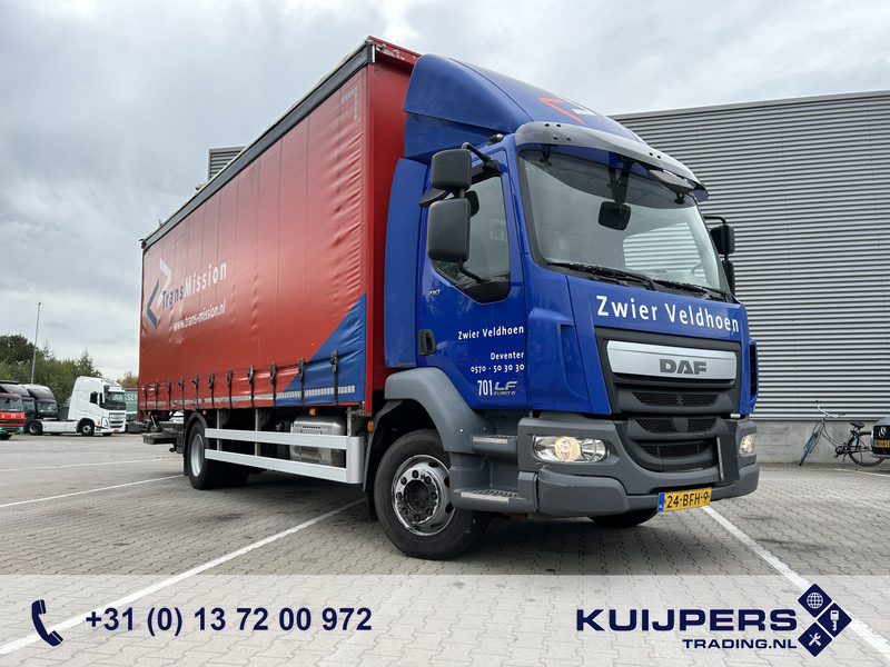 DAF LF 210 FA / 12 Ton / 454 dkm / Pritsch-Plane / LBW / NL Truck - Camião de lona: foto 1 DAF LF 210 FA / 12 Ton / 454 dkm / Pritsch-Plane / LBW / NL Truck - Camião de lona: foto 1