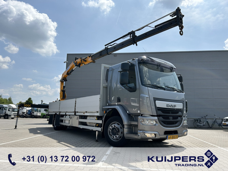 DAF LF 310 FA / Effer 175.2/3s Crane / 728 dkm / Flat Bed / APK TUV 10-25 - Camião grua: foto 1 DAF LF 310 FA / Effer 175.2/3s Crane / 728 dkm / Flat Bed / APK TUV 10-25 - Camião grua: foto 1