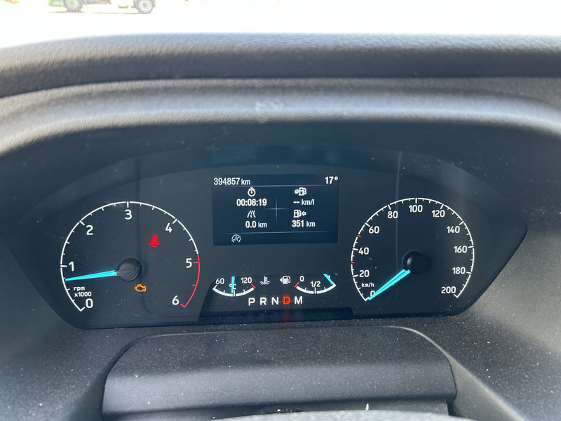 Ford Transit 2.0 TDCI Trend RWD / Box / Loadlift / Full Options - Carrinha de contentor: foto 5 Ford Transit 2.0 TDCI Trend RWD / Box / Loadlift / Full Options - Carrinha de contentor: foto 5