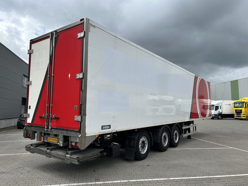H.T.F HZO 39 / Heiwo / Isolated Box / Steer + Lift Axle / Loadlift 2500 kg - Semi-reboque furgão: foto 2 H.T.F HZO 39 / Heiwo / Isolated Box / Steer + Lift Axle / Loadlift 2500 kg - Semi-reboque furgão: foto 2