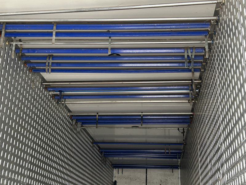 Krone SDP 27 / Box - Confectie / 3 axle BPW Drum / NL Trailer - Semi-reboque furgão: foto 4 Krone SDP 27 / Box - Confectie / 3 axle BPW Drum / NL Trailer - Semi-reboque furgão: foto 4