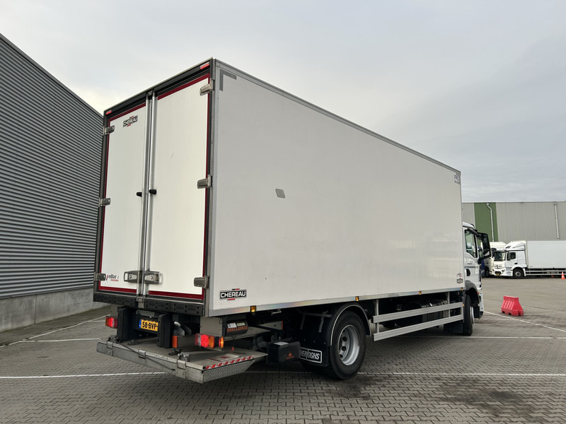 MAN TGM 18.250 / Carrier Koeler -30 gr / Chereau Frigobox / Laadklep / APK 06-26 - Camião frigorífico: foto 2 MAN TGM 18.250 / Carrier Koeler -30 gr / Chereau Frigobox / Laadklep / APK 06-26 - Camião frigorífico: foto 2