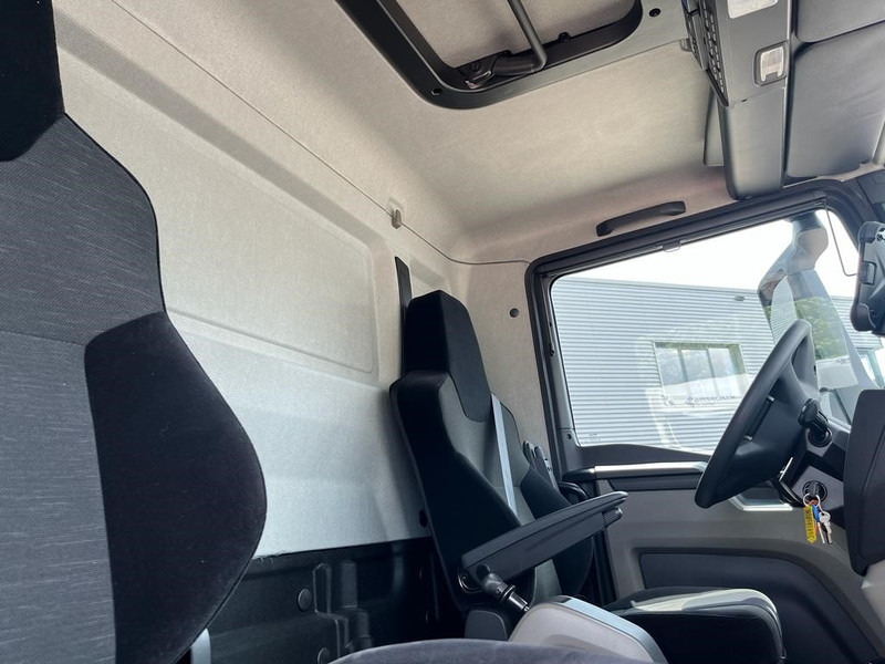 MAN TGM 18.250 Chereau / Carrier koeler -> Alleen te huur bel 013-7200971 - Camião frigorífico: foto 4 MAN TGM 18.250 Chereau / Carrier koeler -> Alleen te huur bel 013-7200971 - Camião frigorífico: foto 4