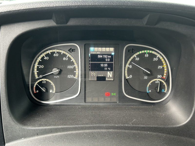 Mercedes-Benz Atego 1018 / 594 dkm / Box 6.3 mtr / Loadlift / APK TUV 04-26 - Camião furgão: foto 4 Mercedes-Benz Atego 1018 / 594 dkm / Box 6.3 mtr / Loadlift / APK TUV 04-26 - Camião furgão: foto 4