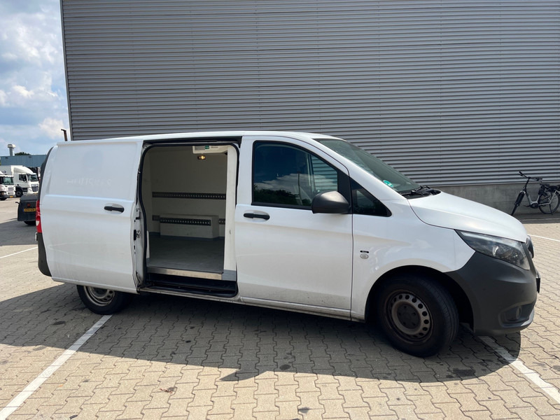 Mercedes-Benz Vito / 114 CDI / L2H1 / Frigo / gekoelde laadbak / APK-TUV 05-26 - Furgão compacto: foto 3 Mercedes-Benz Vito / 114 CDI / L2H1 / Frigo / gekoelde laadbak / APK-TUV 05-26 - Furgão compacto: foto 3