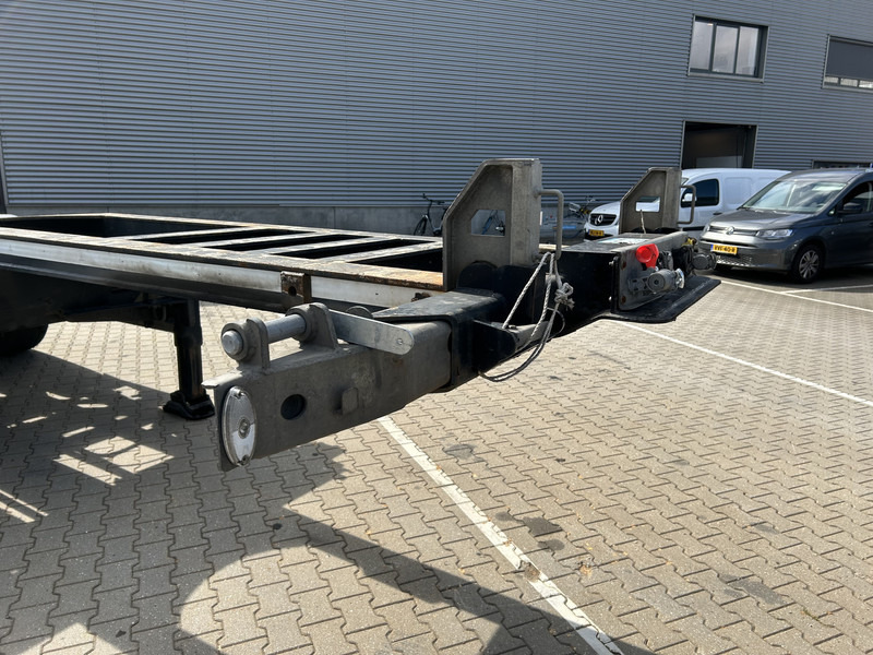 Renders Euro 800 / Container Chassis / 20 - 30 - 40 - 45 ft / SAF / APK TUV 11-25 - Semi-reboque transportador de contêineres/ Caixa móvel: foto 3 Renders Euro 800 / Container Chassis / 20 - 30 - 40 - 45 ft / SAF / APK TUV 11-25 - Semi-reboque transportador de contêineres/ Caixa móvel: foto 3