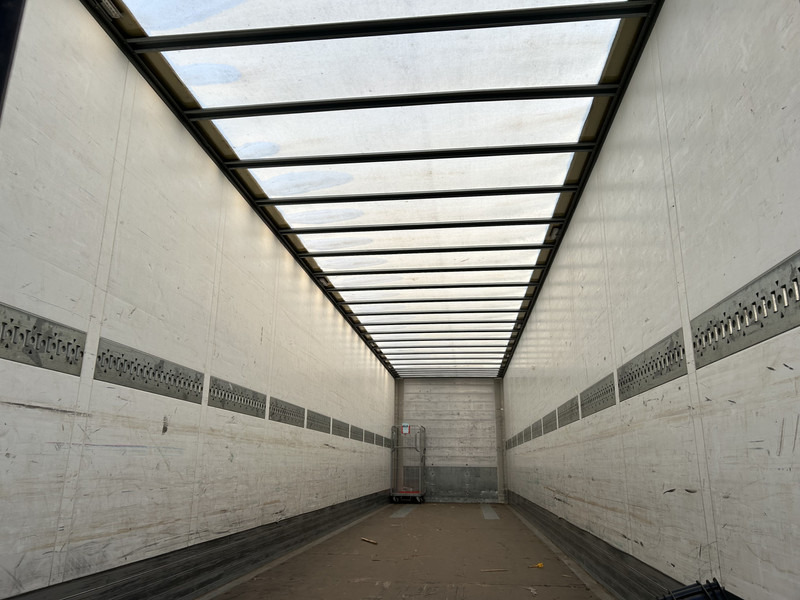 Schmitz Cargobull SCB S2 / Box / Laadklep / Accu Pack / APK TUV 11-26 - Semi-reboque furgão: foto 3 Schmitz Cargobull SCB S2 / Box / Laadklep / Accu Pack / APK TUV 11-26 - Semi-reboque furgão: foto 3