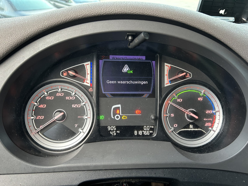 DAF CF 410 FT Space Cab / 818 dkm / Euro 6D / NL Truck - Tractor: foto 4 DAF CF 410 FT Space Cab / 818 dkm / Euro 6D / NL Truck - Tractor: foto 4