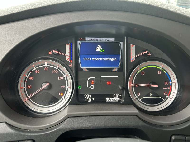 DAF XF 440 FT Space Cab / 959 dkm / 2 Tanks / Stand Klima / APK TUV 02-26 - Tractor: foto 4 DAF XF 440 FT Space Cab / 959 dkm / 2 Tanks / Stand Klima / APK TUV 02-26 - Tractor: foto 4