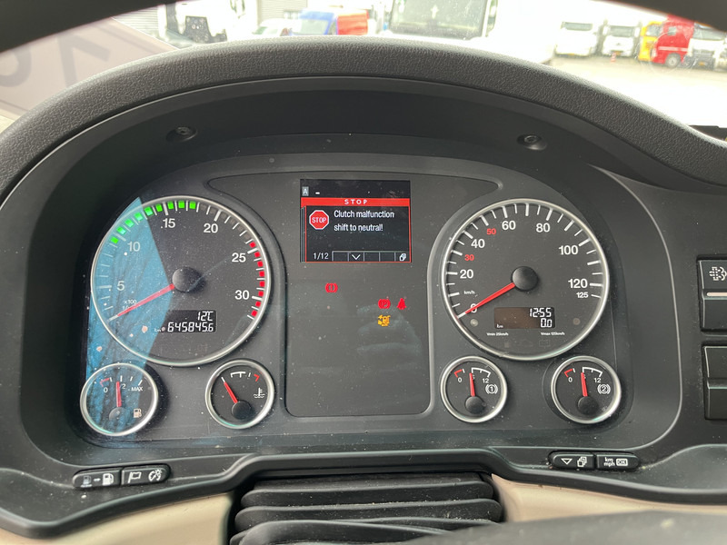 MAN TGX 18.460 XXL / Motor Defect -> Not Running / Retarder / 645 dkm / 2 Tanks - Tractor: foto 4 MAN TGX 18.460 XXL / Motor Defect -> Not Running / Retarder / 645 dkm / 2 Tanks - Tractor: foto 4